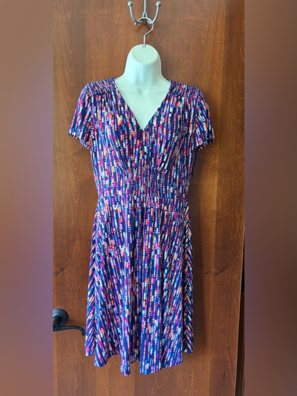 Maggy London Dot Print V-Neck size 2 Women’s Dress